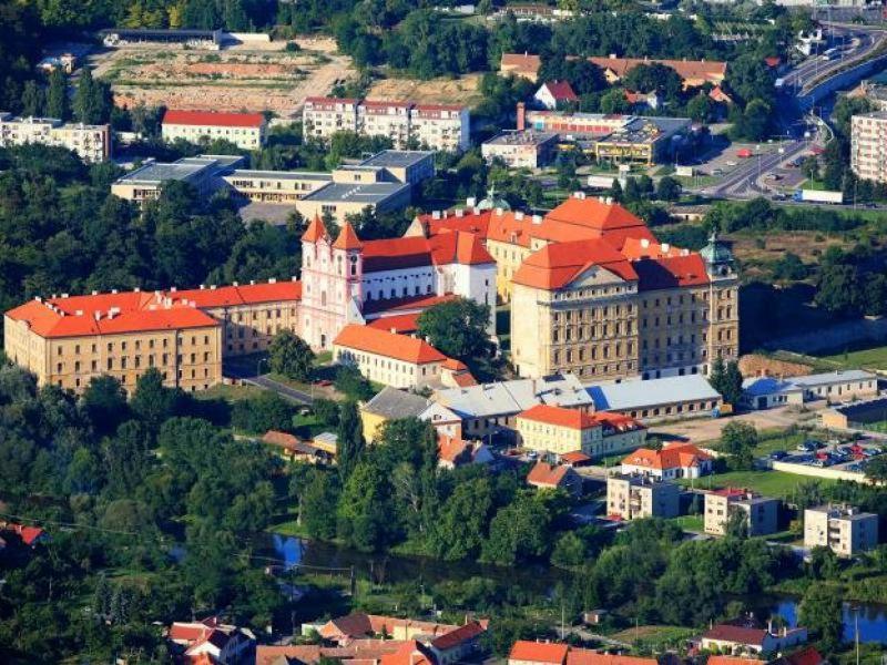 Rezidence Zvon Hotel Znojmo Kültér fotó